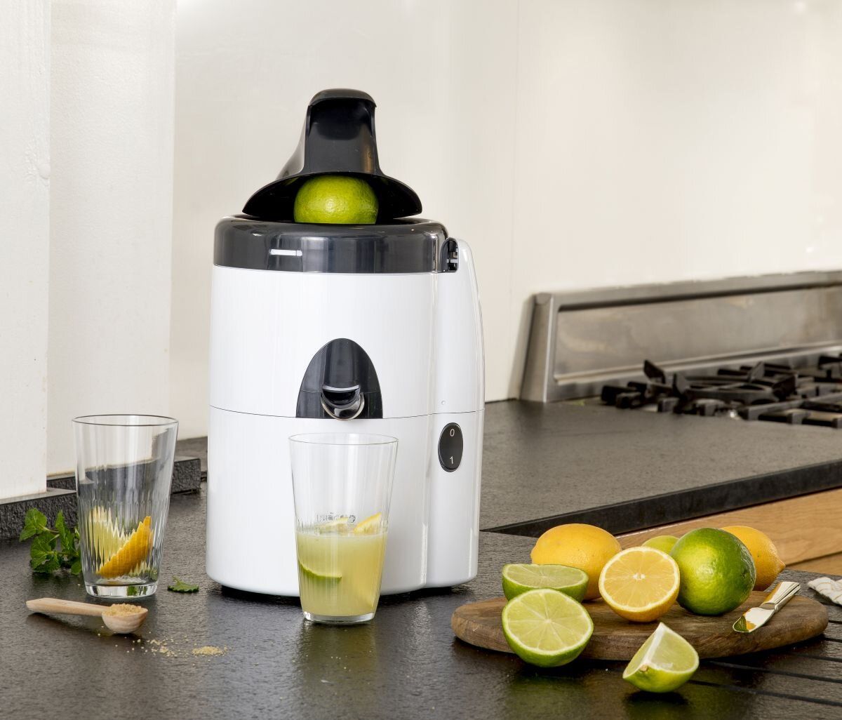 MAGIMIX Juice Expert 2 White